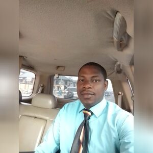 usiakpor, online dating profile photo