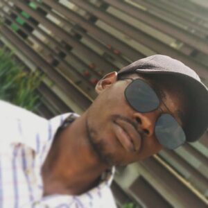 mane, online dating profile photo
