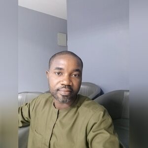 icare, online dating profile photo