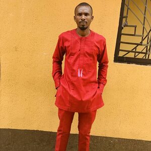 babolaji, online dating profile photo
