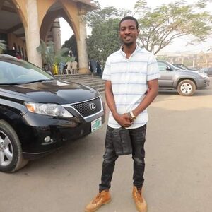itzbidth, online dating profile photo