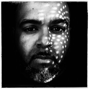 gdee, online dating profile photo