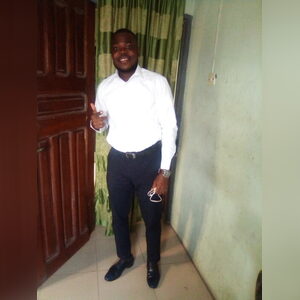 chukwu, online dating profile photo