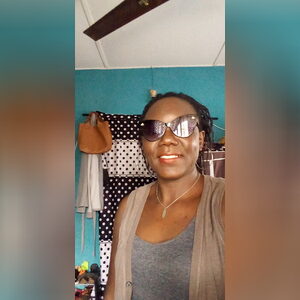 janetjan, online dating profile photo