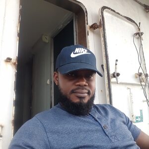 kazeem96, online dating profile photo