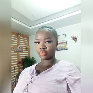 audrey_f, online dating profile photo