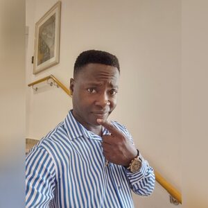 olusanmi, online dating profile photo