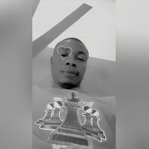 makindes, online dating profile photo
