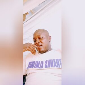 abbeyism, online dating profile photo