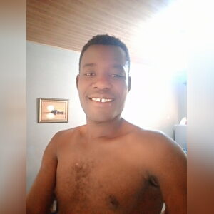 tolaniso, online dating profile photo