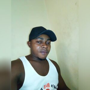 oloebeue, online dating profile photo