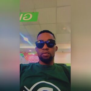 ddeji, online dating profile photo