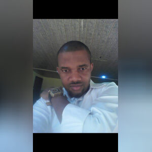 gobijuru, online dating profile photo