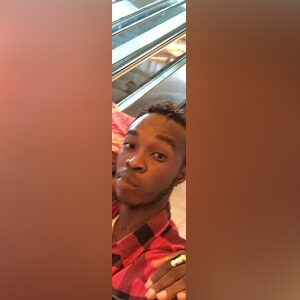 olawazee, online dating profile photo