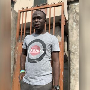 tokunboo, online dating profile photo