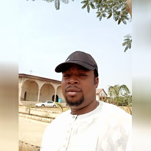 omoyeni0, online dating profile photo