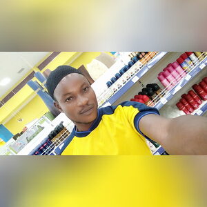 olawsahe, online dating profile photo