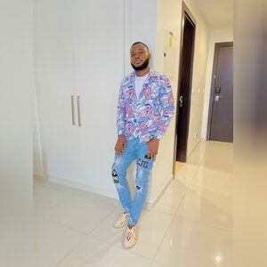 bankz0011, online dating profile photo
