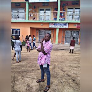 seleanya, online dating profile photo