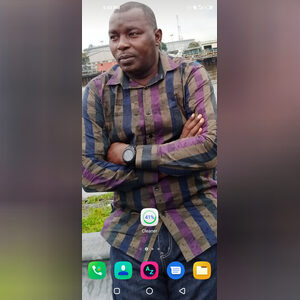 mainabab, online dating profile photo