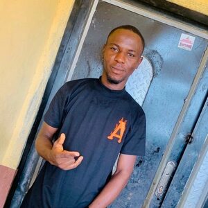 abj2403, online dating profile photo