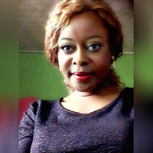 queenami, online dating profile photo