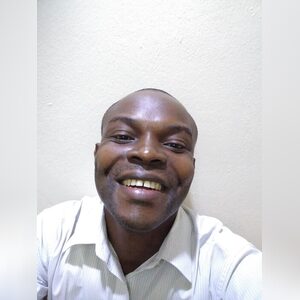 achio, online dating profile photo