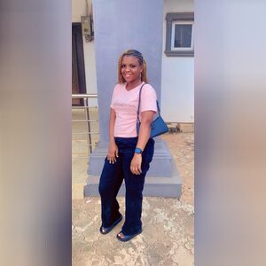 goldanni, online dating profile photo