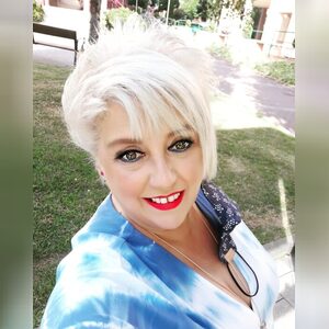 hlizzy01, online dating profile photo