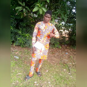 oluwasheun, online dating profile photo