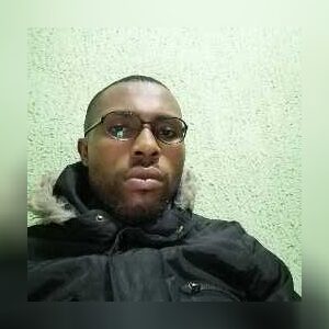 optimario, online dating profile photo