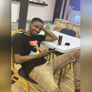 osehidam, online dating profile photo