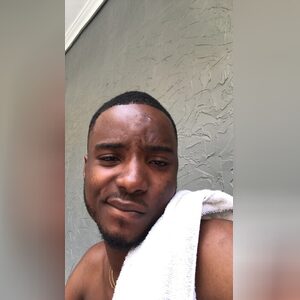 otuyemio, online dating profile photo