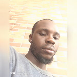 amosdavi, online dating profile photo