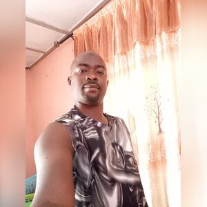 janeyour, online dating profile photo