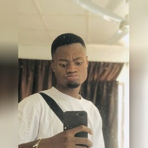 mgbadero, online dating profile photo