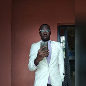 jvicto4-, online dating profile photo