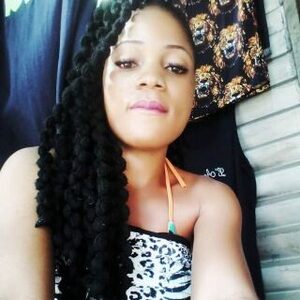 lovely_tee, online dating profile photo