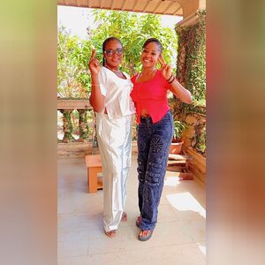 graceuju, online dating profile photo