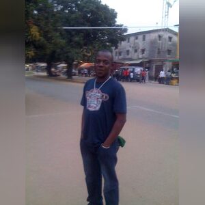 adeosuma, online dating profile photo