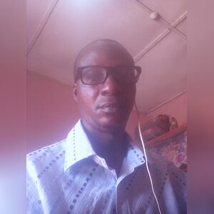 rabiuake, online dating profile photo