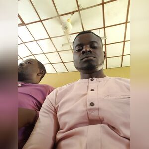 tosinagu, online dating profile photo