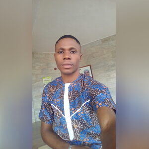 ujsquare, online dating profile photo