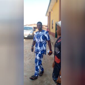 bbusuyi, online dating profile photo