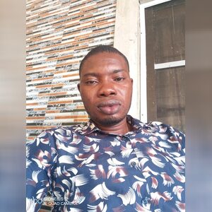 omoaregb, online dating profile photo