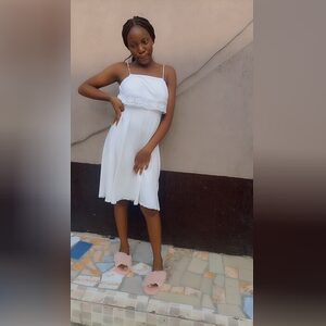 eamaka, online dating profile photo