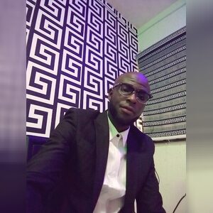 bornjack, online dating profile photo