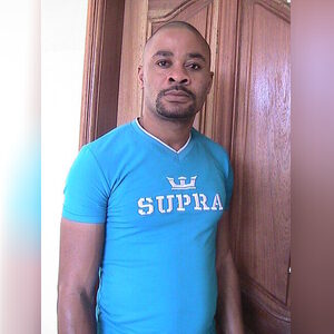 bededon, online dating profile photo