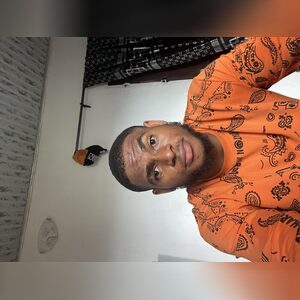 egwumbae, online dating profile photo