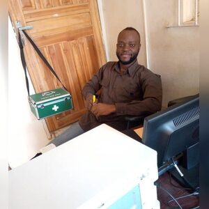 abiolasu, online dating profile photo
